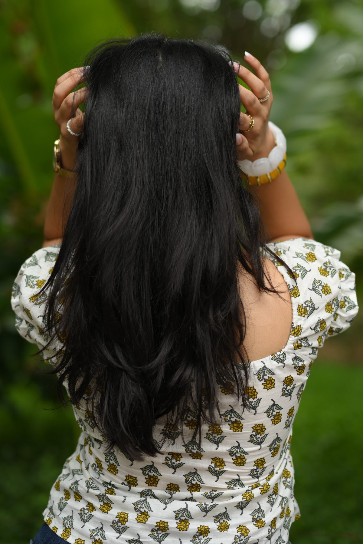 Safed kesar top